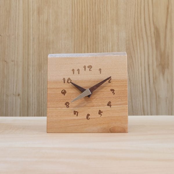 置き時計 樺